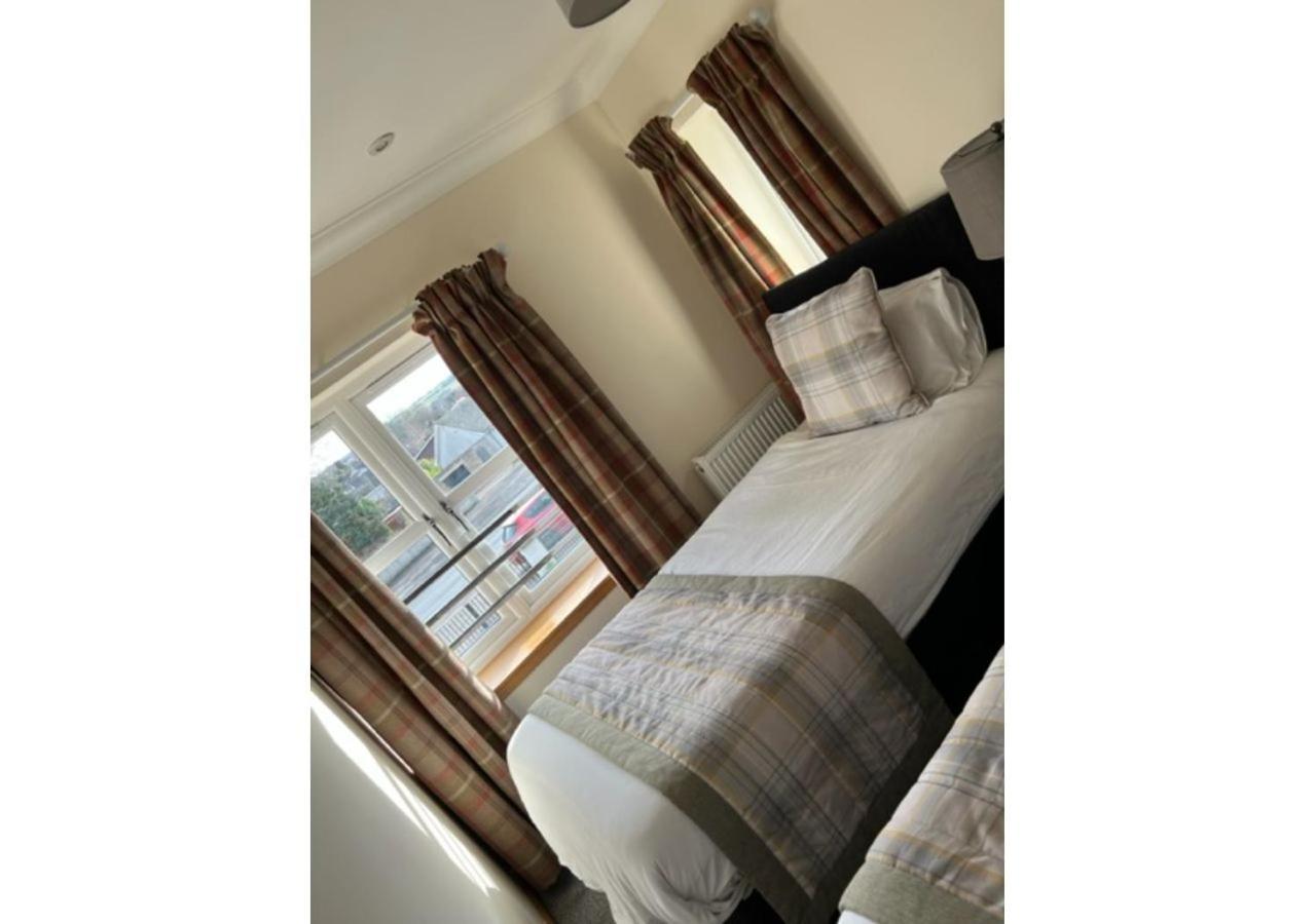 The Waverley Inn Holiday Homes Inverness Ngoại thất bức ảnh