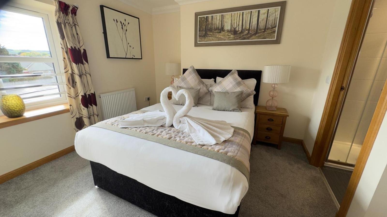 The Waverley Inn Holiday Homes Inverness Ngoại thất bức ảnh