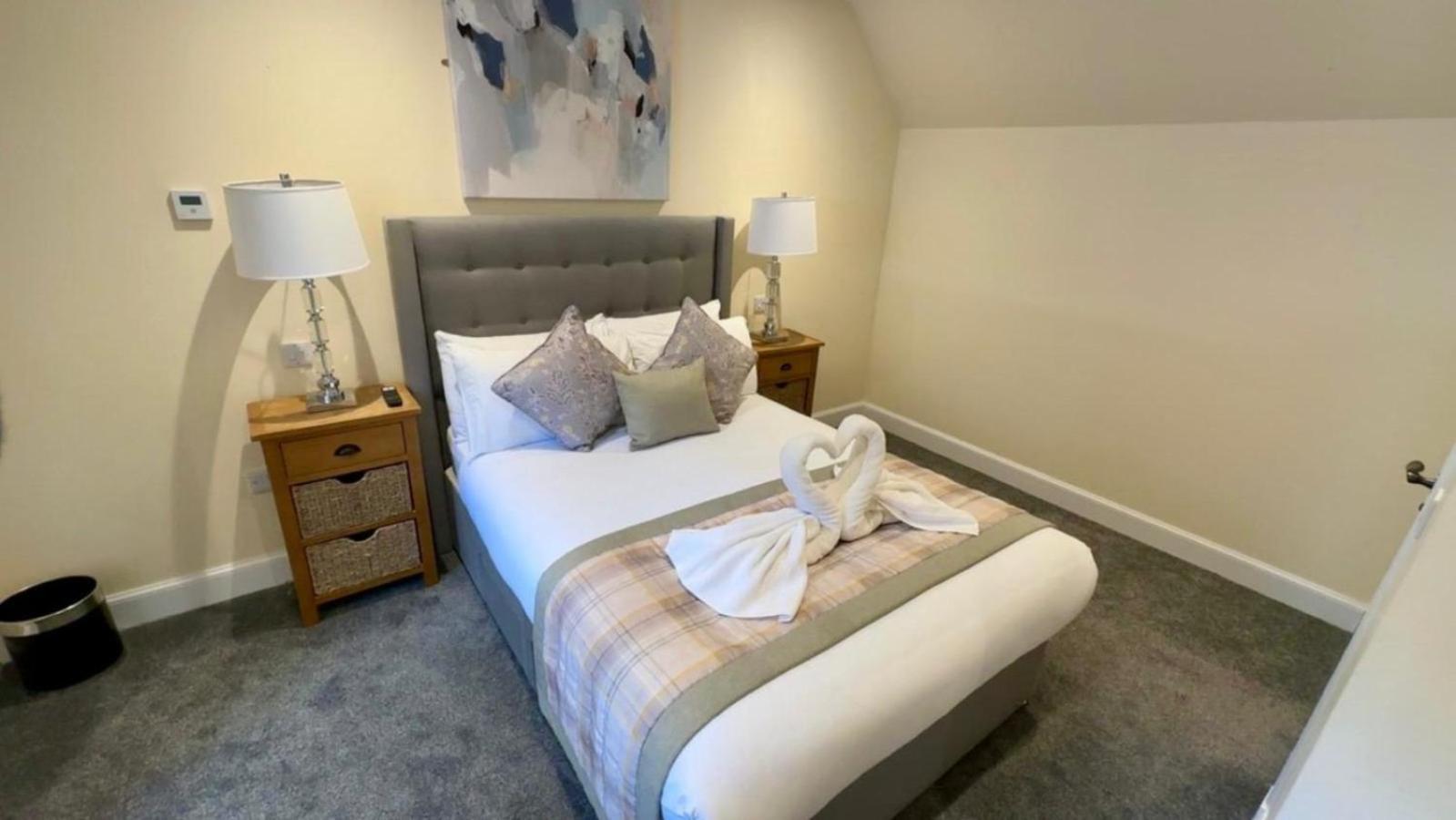 The Waverley Inn Holiday Homes Inverness Ngoại thất bức ảnh